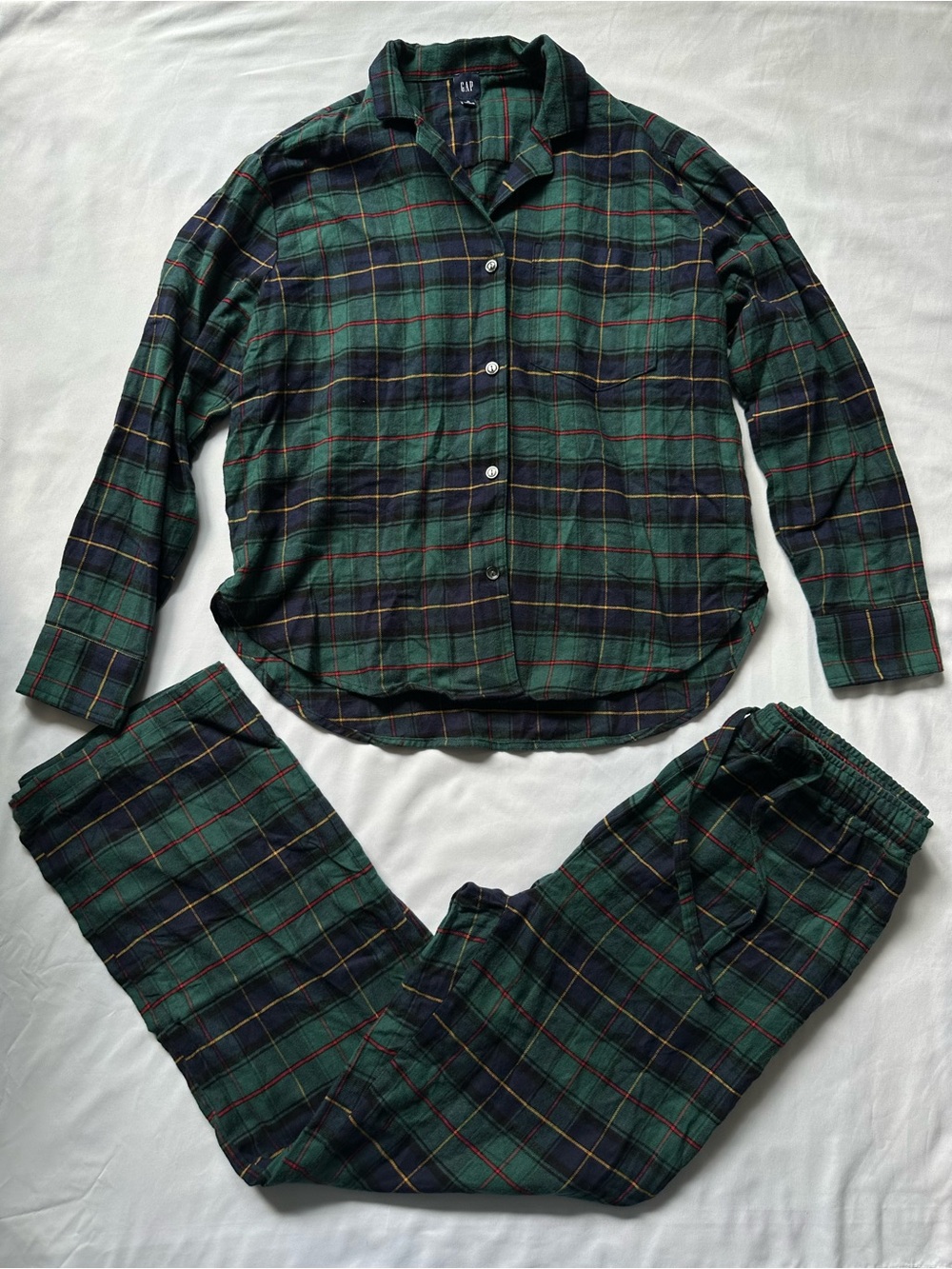 GAP Green and Navy Plaid Flannel Pajama Set